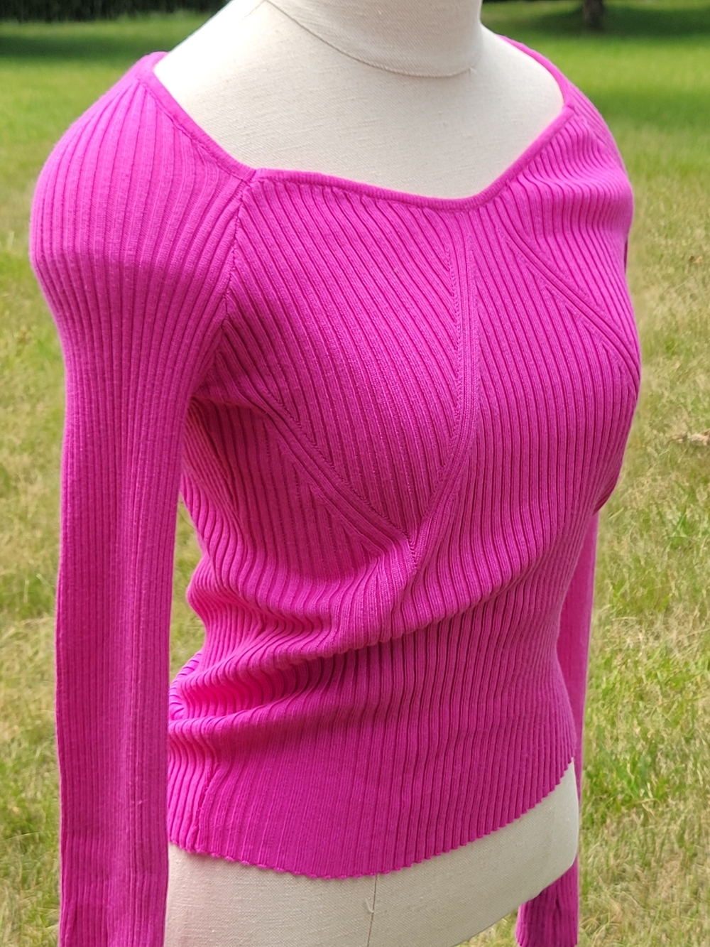 Women’s Off-the-Shoulder Ribbed & Fitted Sweater - Hot Pink Size XS - Picture 3 of 6